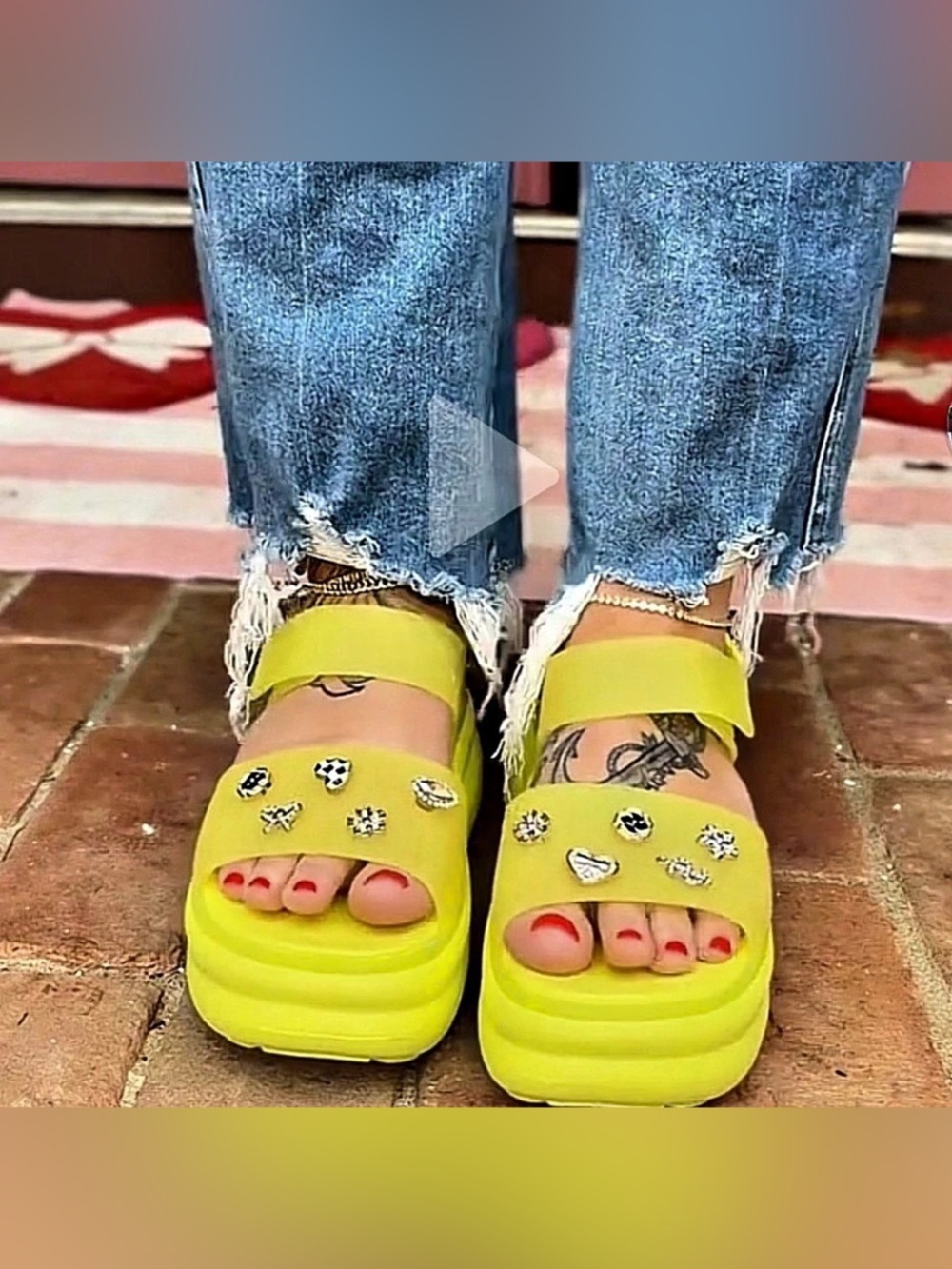 Crocs Soho Y Strap Platform Sandals Neon Yellow - CHARMS NOT INCLUDED